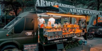 Du lịch Sài Gòn check-in tổ hợp ăn uống vui chơi mới toanh ở Quận 7