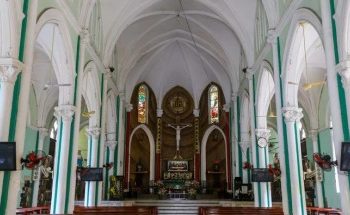 Nhà thờ hơn 100 tuổi phong cách lai Á – Âu ở Sài Gòn