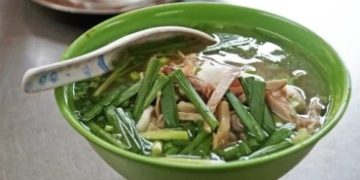 Tiệm mì Sài Gòn luôn đông nghịt khách