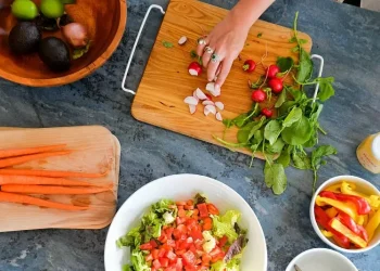 8 Lợi Ích Của Việc Nấu Ăn Tại Nhà